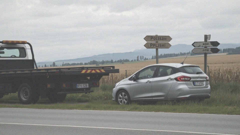 Jak różne ubezpieczyciele definiują holowanie do 1000 km?