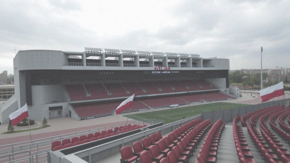 Ile miejsc znajduje się na stadionie El Libertador?