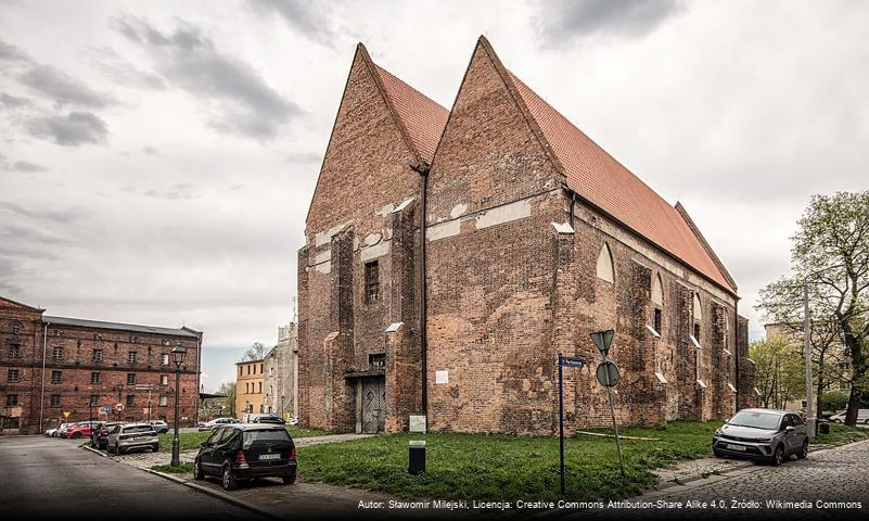 Kościół Świętych Apostołów Piotra i Pawła w Brzegu