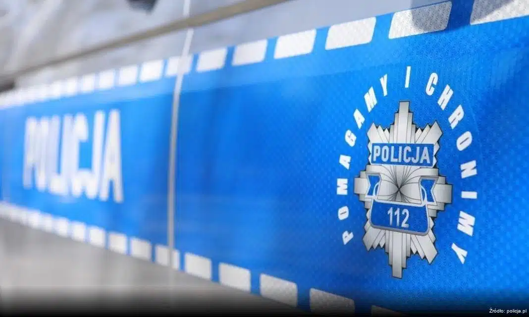 Bezpieczeństwo Dzieci na Pierwszym Miejscu – Spotkanie z Policją w Przedszkolu nr 10 w Brzegu